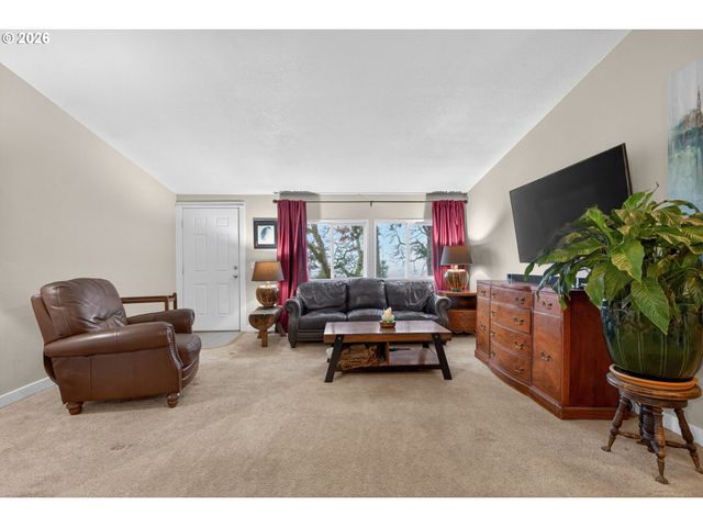 32895 Ne OLD PARRETT MOUNTAIN Rd, Newberg, OR 97132