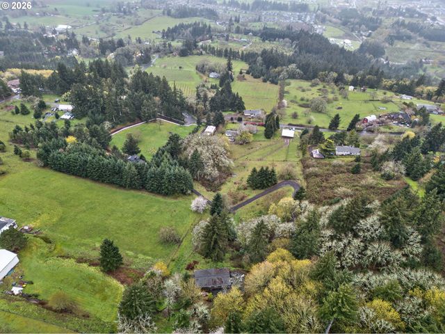 32895 Ne OLD PARRETT MOUNTAIN Rd, Newberg, OR 97132
