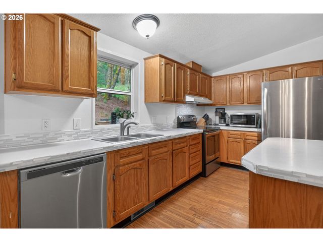32895 Ne OLD PARRETT MOUNTAIN Rd, Newberg, OR 97132