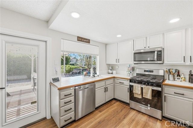 1720 Kingston, Redlands, CA 92374