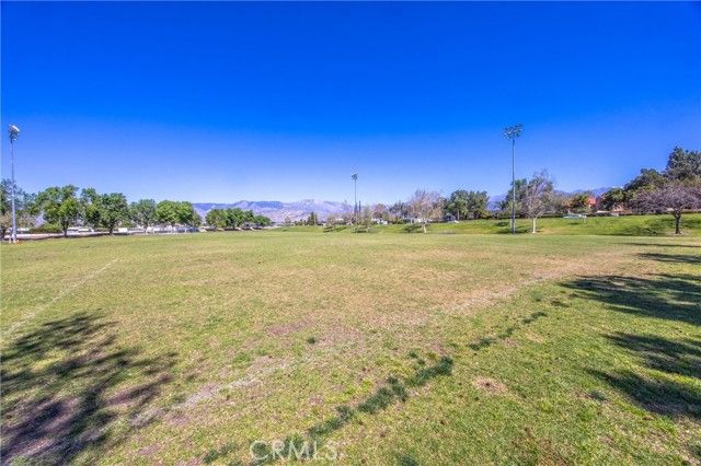 1720 Kingston, Redlands, CA 92374