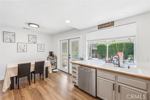 1720 Kingston, Redlands, CA 92374