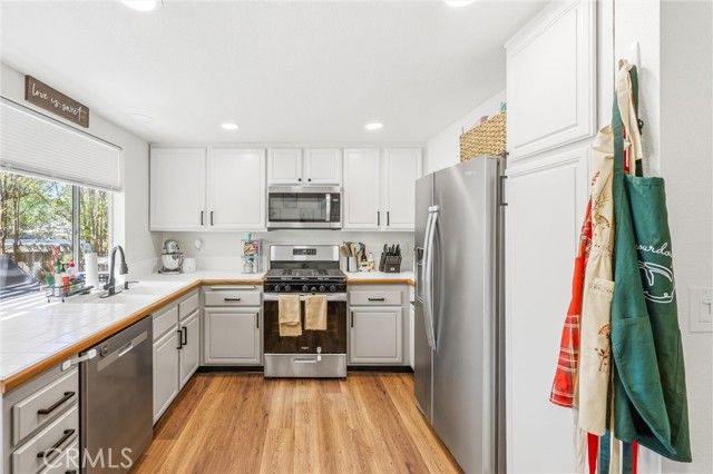 1720 Kingston, Redlands, CA 92374