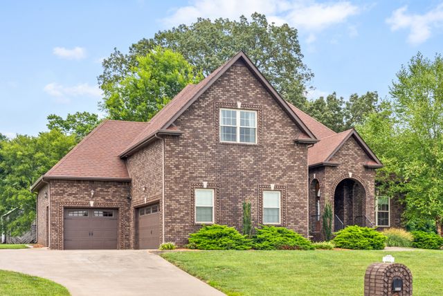 3133 Carrie Taylor Cir, Clarksville, TN 37043