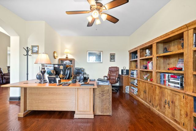 3133 Carrie Taylor Cir, Clarksville, TN 37043