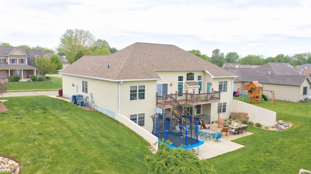 2072 Pheasant Ridge Drive, Warsaw, IN 46580