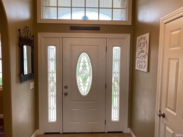 2072 Pheasant Ridge Drive, Warsaw, IN 46580
