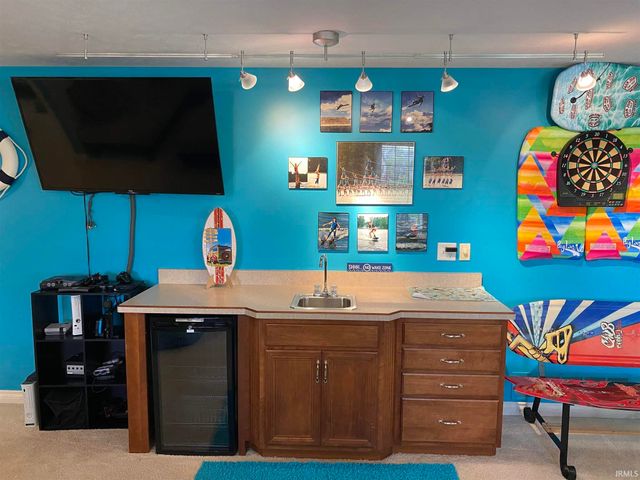 2072 Pheasant Ridge Drive, Warsaw, IN 46580