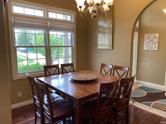2072 Pheasant Ridge Drive, Warsaw, IN 46580