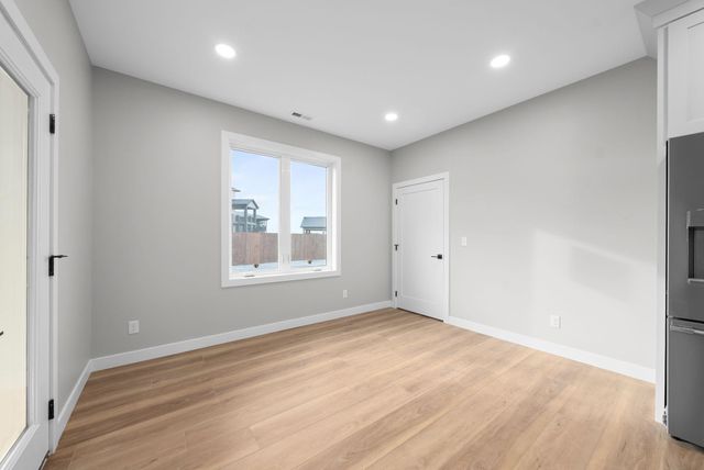 6105 W 54th St Street, Sioux Falls, SD 57107