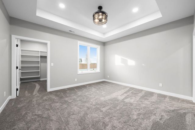 6105 W 54th St Street, Sioux Falls, SD 57107