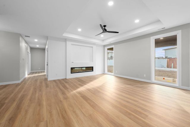 6105 W 54th St Street, Sioux Falls, SD 57107