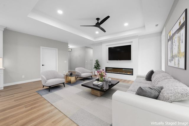 6105 W 54th St Street, Sioux Falls, SD 57107