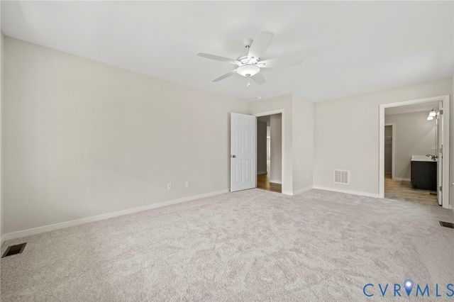 10476 Meyers Park Dr, Ashland, VA 23005