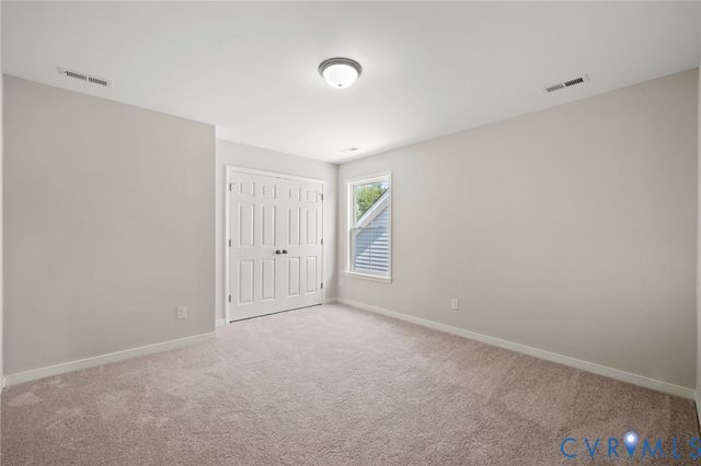 10476 Meyers Park Dr, Ashland, VA 23005