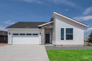 7194 W Blackberry Dr, Boise, ID 83709