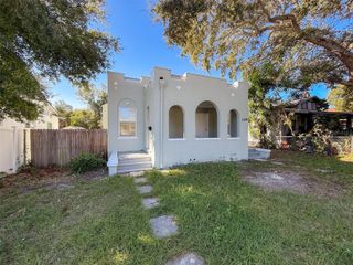 1644 20TH AVENUE S, St Petersburg, FL 33712