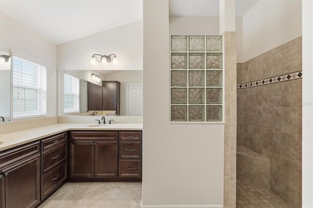 5819 WHITE IBIS RUN, The Villages, FL 32163