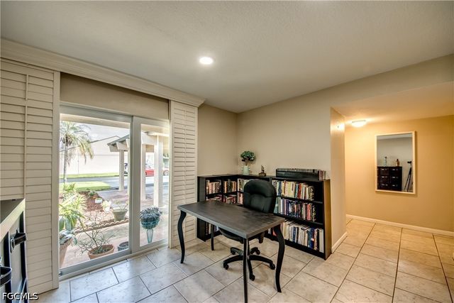 3130 Shorewood LN 1, Fort Myers, FL 33907