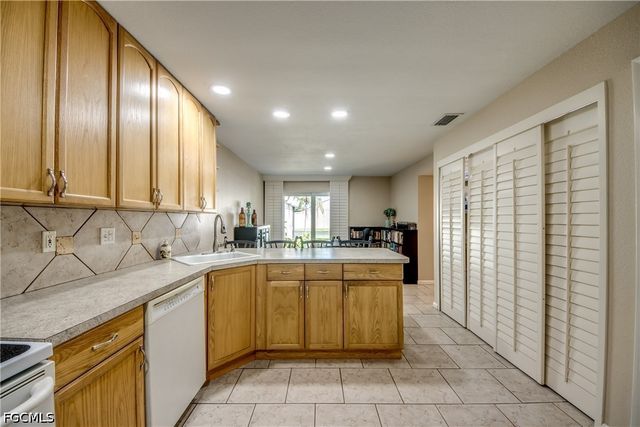 3130 Shorewood LN 1, Fort Myers, FL 33907