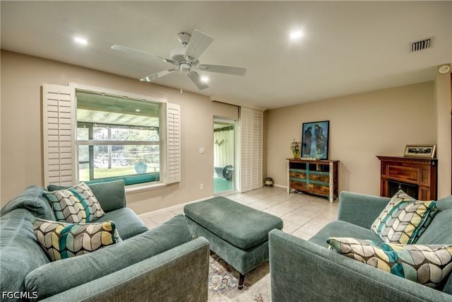 3130 Shorewood LN 1, Fort Myers, FL 33907