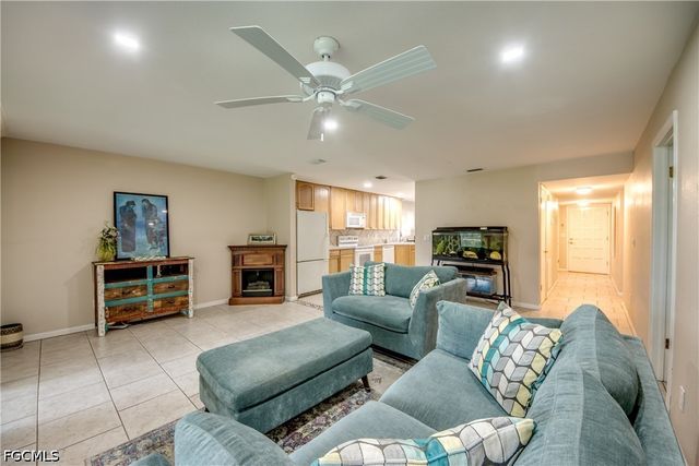 3130 Shorewood LN 1, Fort Myers, FL 33907
