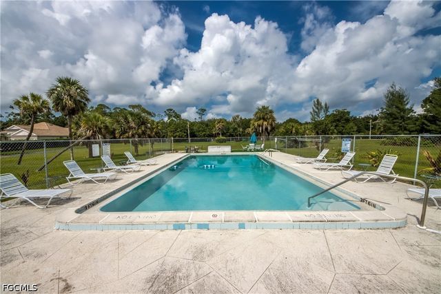 3130 Shorewood LN 1, Fort Myers, FL 33907