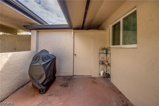 3130 Shorewood LN 1, Fort Myers, FL 33907
