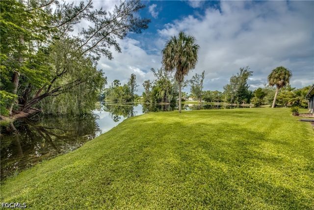 3130 Shorewood LN 1, Fort Myers, FL 33907