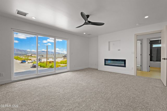 6025 RUIDOSO DOWNS Street, El Paso, TX 79932