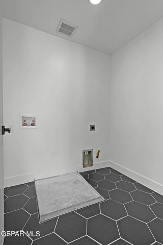 6025 RUIDOSO DOWNS Street, El Paso, TX 79932