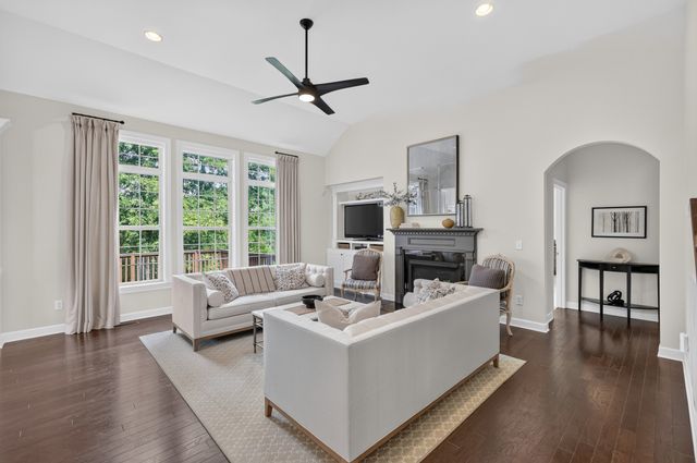 7166 Tullamore Ln, Franklin, TN 37067