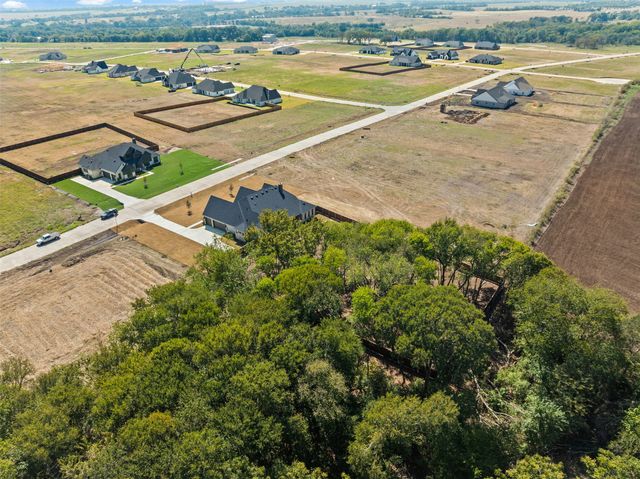 2140 Tutt Trail, Waxahachie, TX 75167