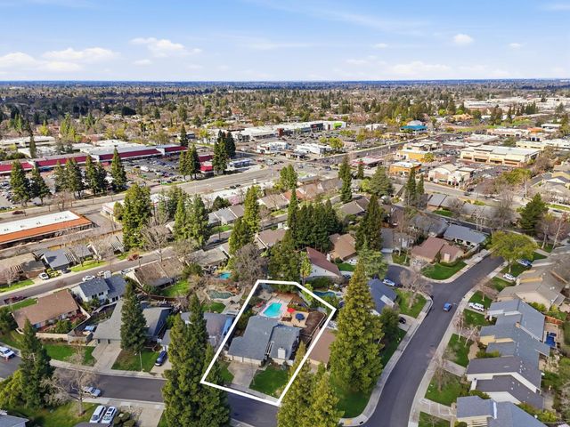 5375 Terrace Oak Cir, Fair Oaks, CA 95628