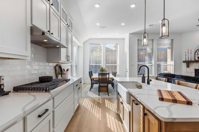 5056 Westhaven Circle, Denison, TX 75020