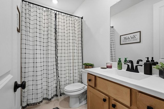 5056 Westhaven Circle, Denison, TX 75020