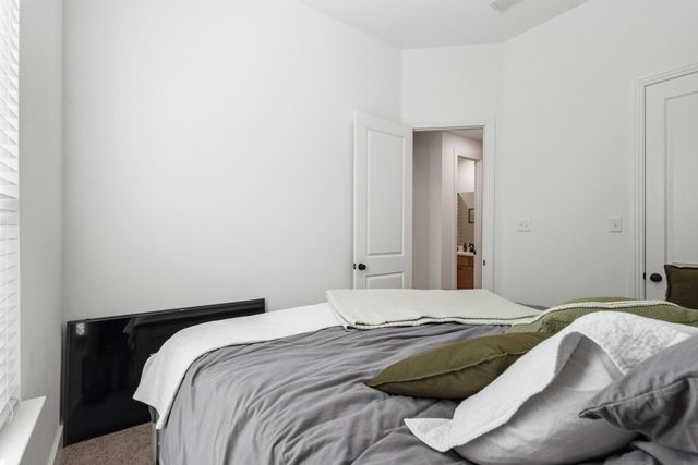 5056 Westhaven Circle, Denison, TX 75020