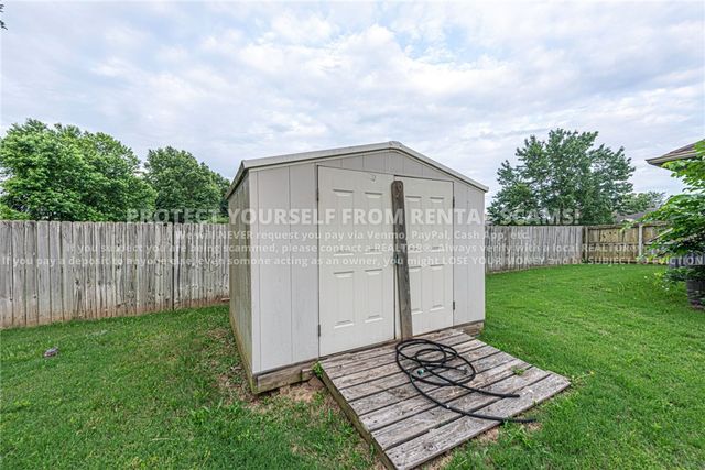 288 Countryside Drive, Farmington, AR 72730