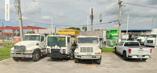 3251 W Okeechobee Rd, Hialeah, FL 33012