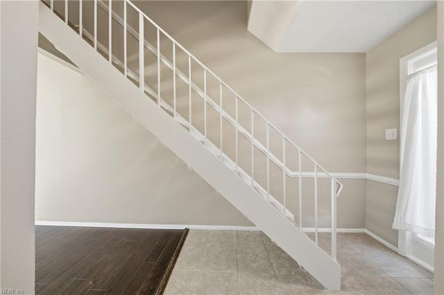 3694 Sylvan LN, Virginia Beach, VA 23453