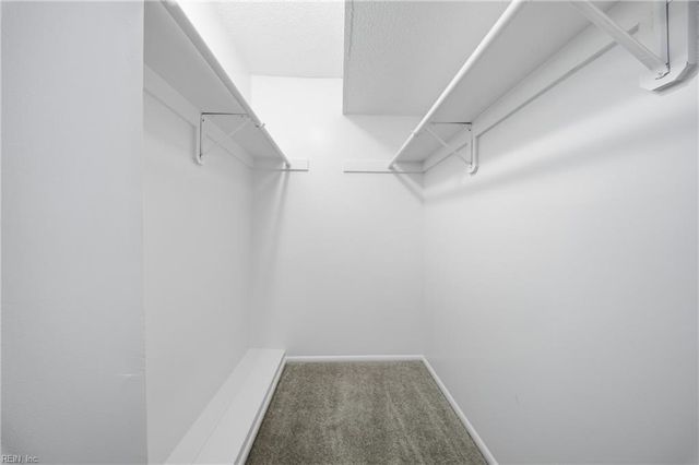 3694 Sylvan LN, Virginia Beach, VA 23453