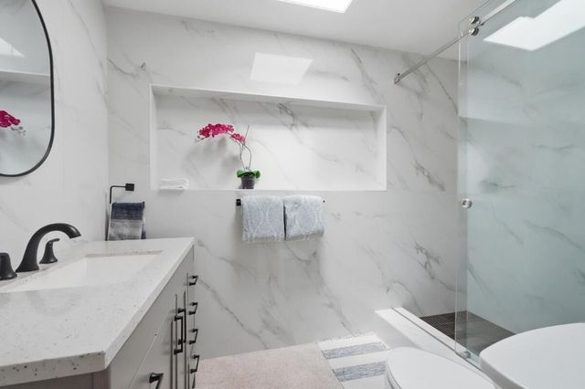 1230 N VICTORIA PARK Road B, Fort Lauderdale, FL 33304