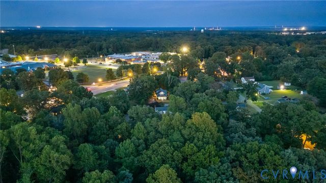 12105 Mathenay Dr, Chesterfield, VA 23831