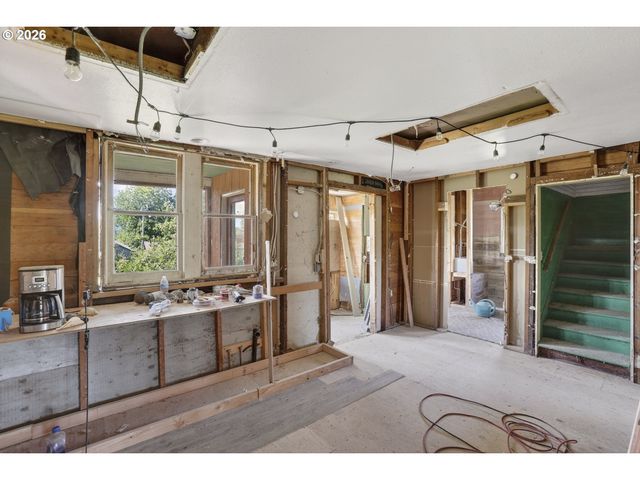 78242 WOODSON Rd, Clatskanie, OR 97016