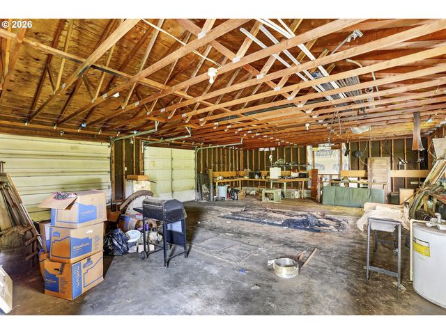 78242 WOODSON Rd, Clatskanie, OR 97016