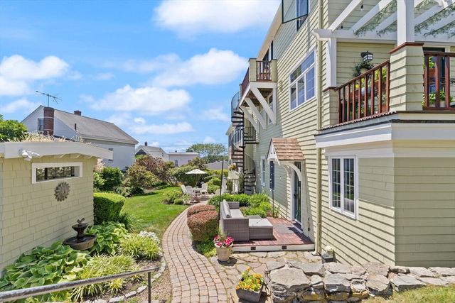 150 Prospect St 3, Gloucester, MA 01930