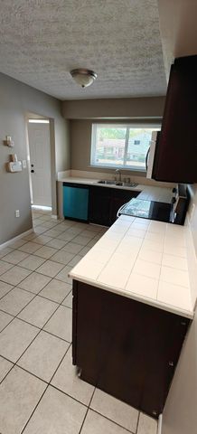 2514 Lipton Road, Columbus, OH 43232