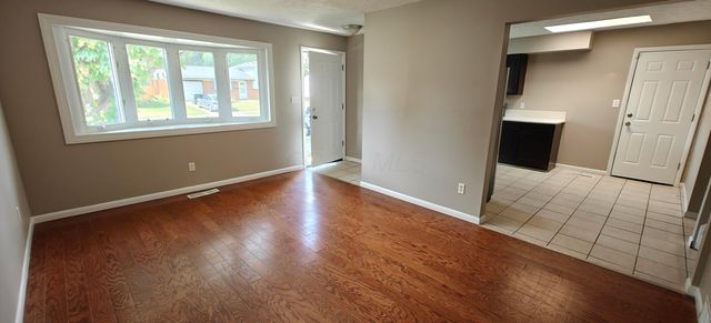 2514 Lipton Road, Columbus, OH 43232