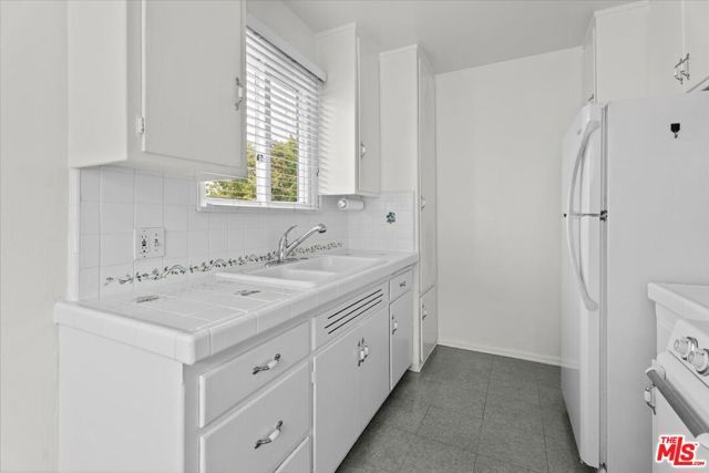 2210 24th Street, Santa Monica, CA 90405