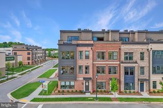 1135 POLARIS RD #CAMBRIDGE 78, Potomac, MD 20854